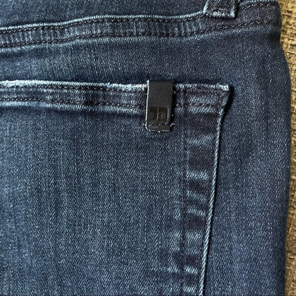 Joe’s High Rise Skinny Ankle Jeans. “Shark Bite” Hem. Size 27. Dark Blue. - Picture 4 of 10